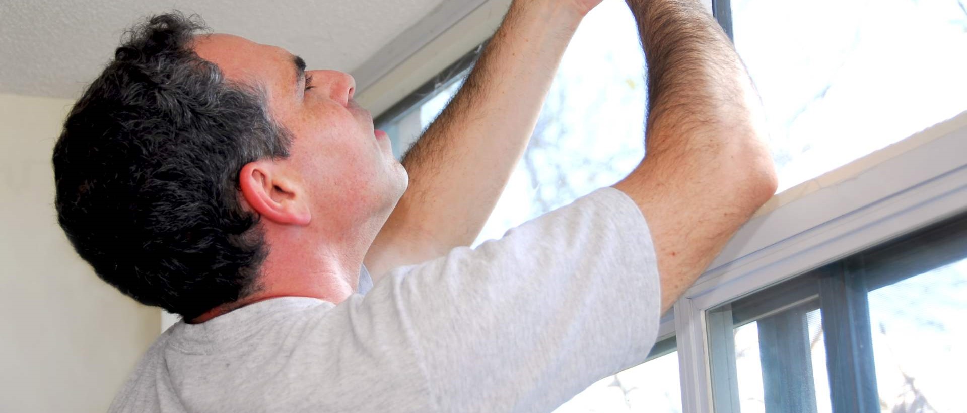 curtain fitters EC1