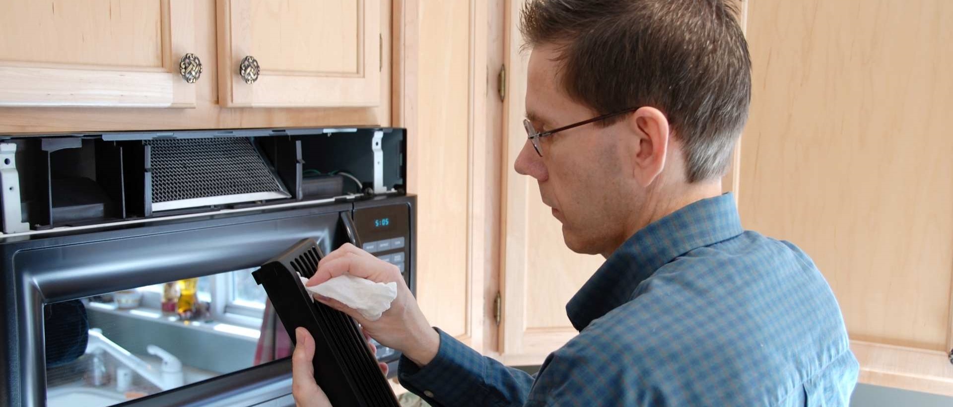 Kitchen fitters EC1